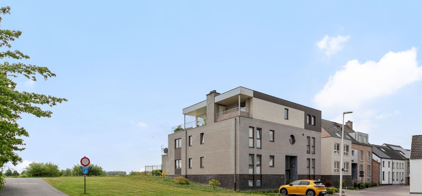 Appartement te koop in NIEL