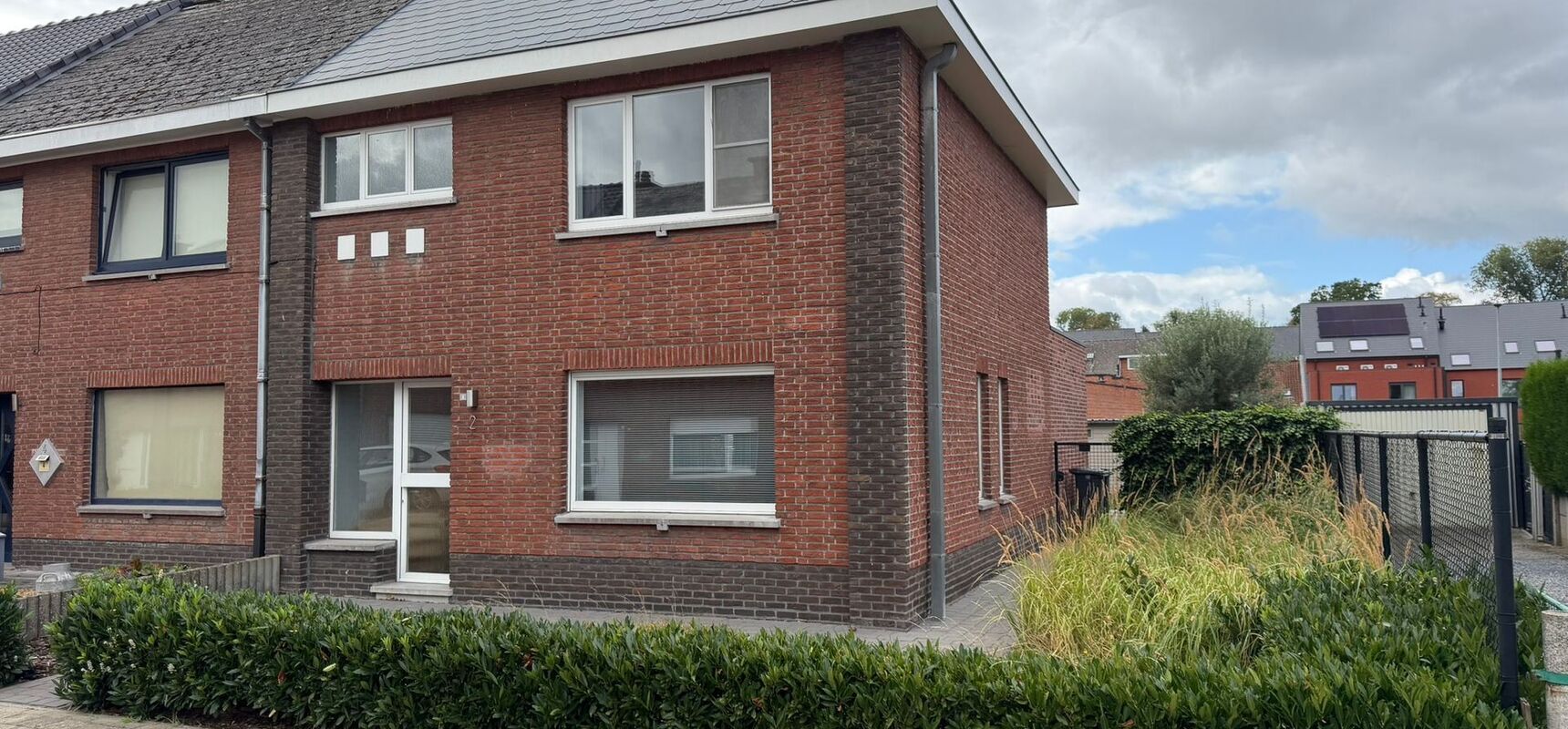 Half Open Bebouwing te huur in TISSELT