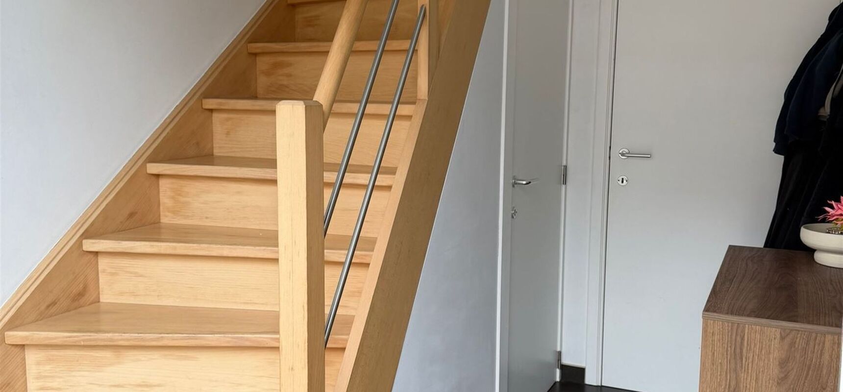 Half Open Bebouwing te huur in TISSELT