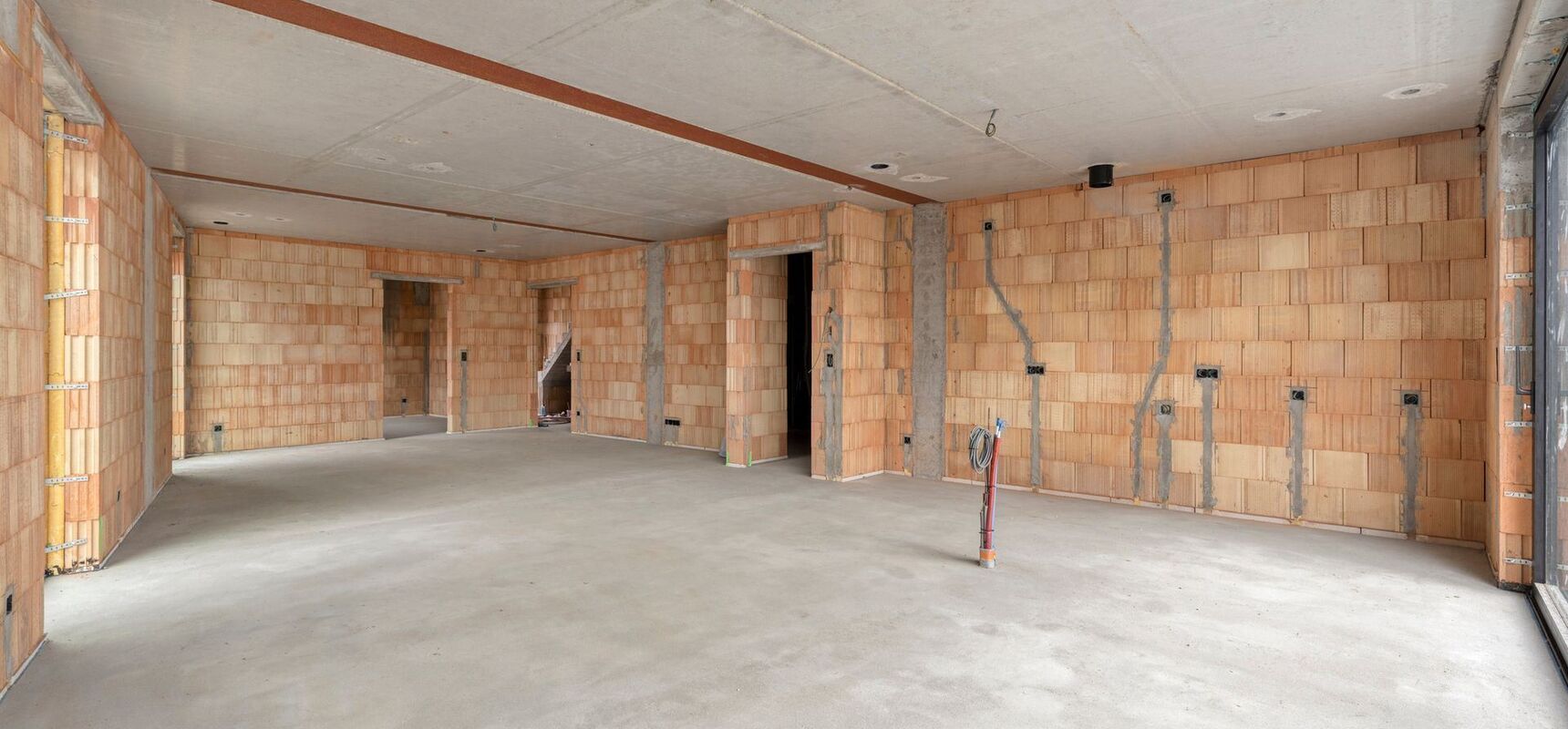 Half Open Bebouwing te koop in BUGGENHOUT