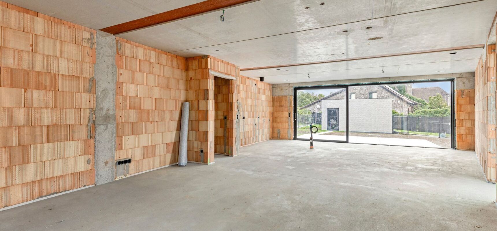 Half Open Bebouwing te koop in BUGGENHOUT