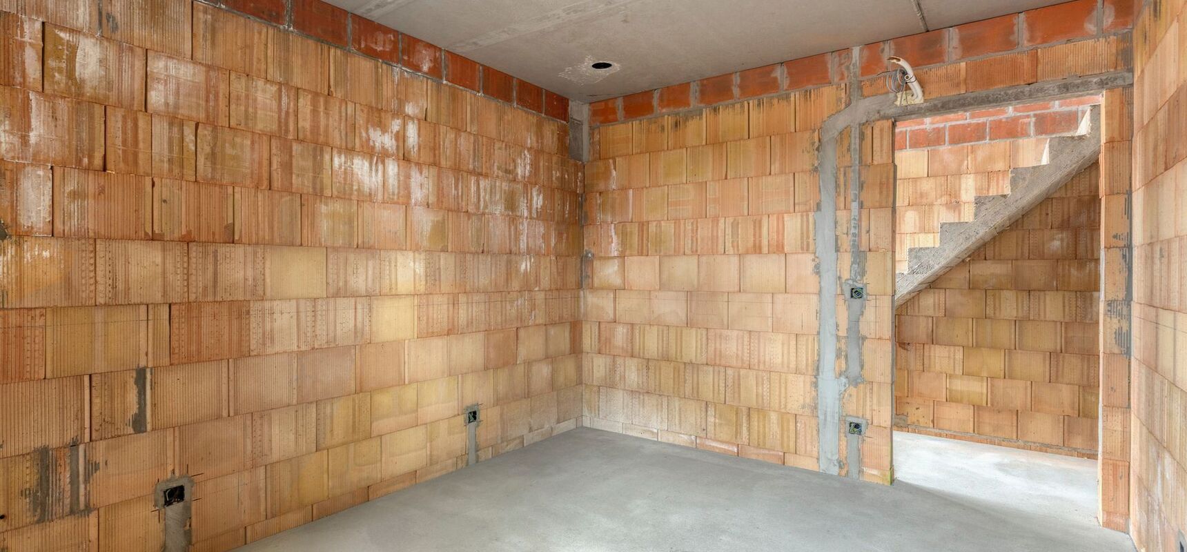 Half Open Bebouwing te koop in BUGGENHOUT