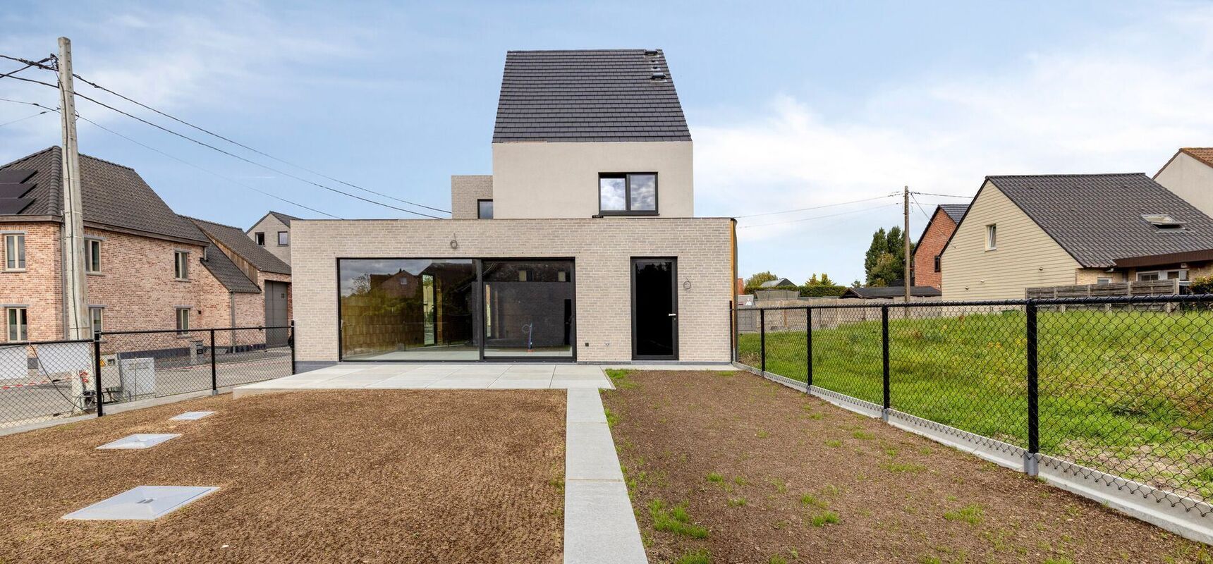 Half Open Bebouwing te koop in BUGGENHOUT
